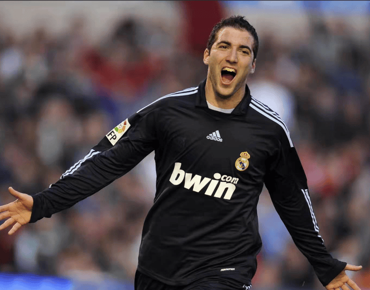 关于南特客场大胜图卢兹,提升至积分榜第六位的信息 关于南特客场大胜图卢兹,提升至积分榜第六位的信息