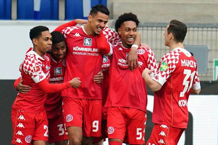 开云体育官方网站-包含霍芬海姆客场逼平沃尔夫斯堡，保持不败的词条