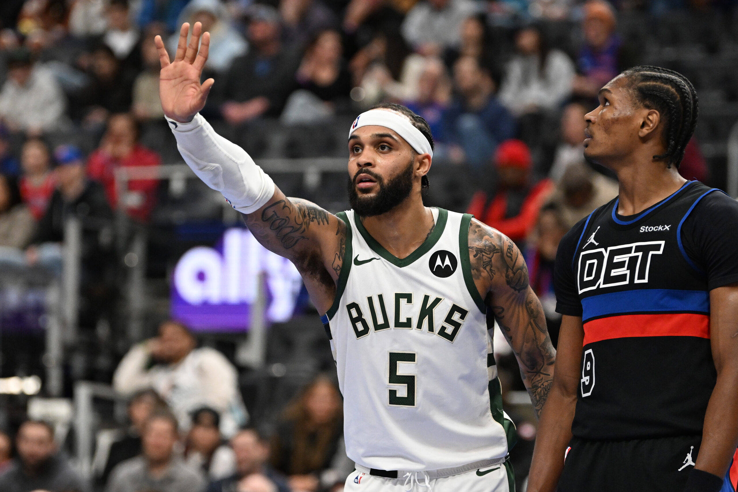 开云平台-雄狮主场击败雄鹿萨博尼斯大号三分绝杀