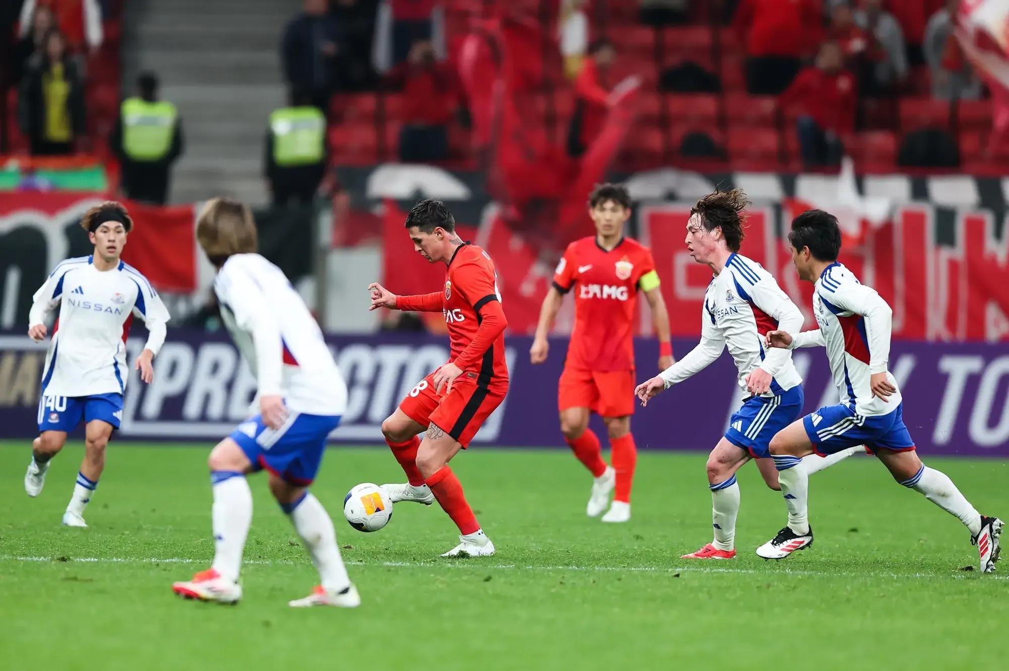 包含中超球队惊险抢分,亚冠热闹场面持续的词条 包含中超球队惊险抢分,亚冠热闹场面持续的词条