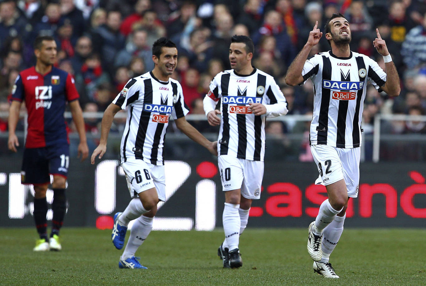 开云体育下载-包含乌迪内斯主场大捷，保级形势凸显的词条