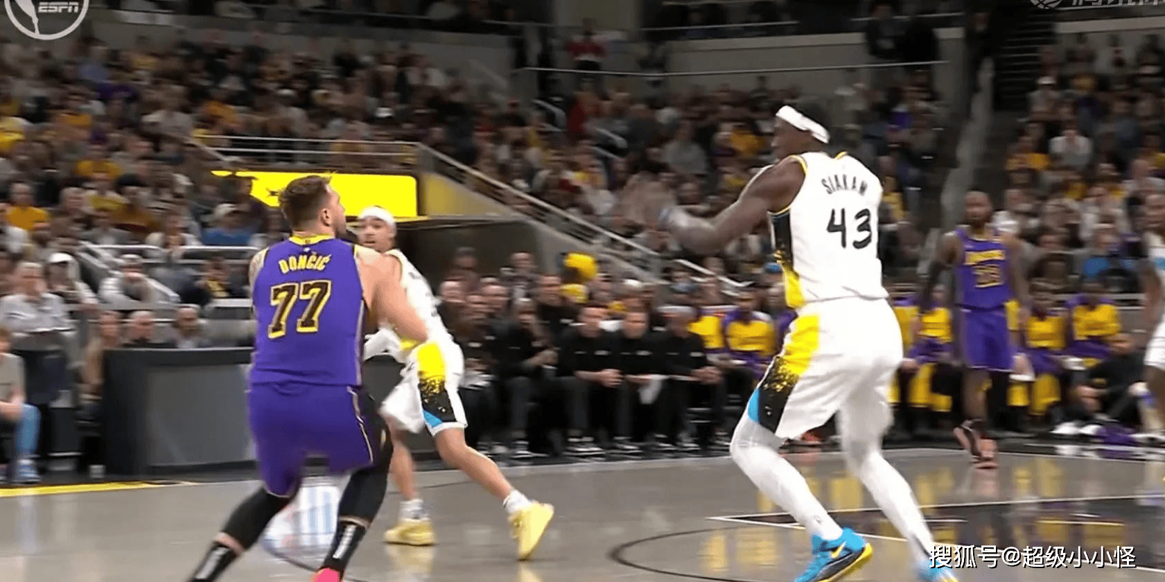 包含三连败！湖人陷入低潮，詹姆斯试图排除干扰的词条