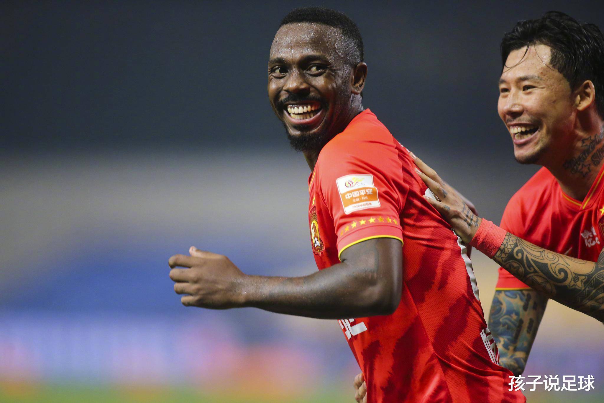 劲敌争锋！亚洲足球巨星叱咤风云的简单介绍