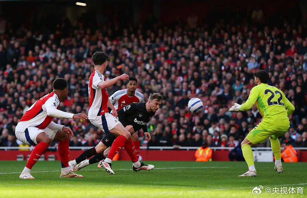 开云APP-包含斯旺西客场逆转战胜，逼近英超前十的词条