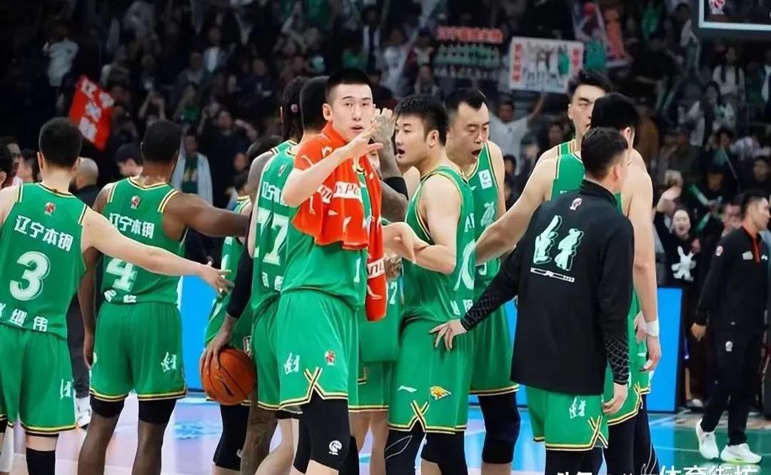 开云体育APP下载-团队精神让球队在比赛中突围