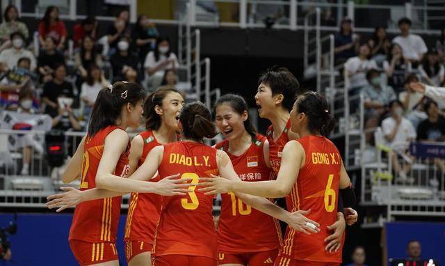 排球比赛中,中国队表现出色,力克强敌的简单介绍 排球比赛中,中国队表现出色,力克强敌的简单介绍