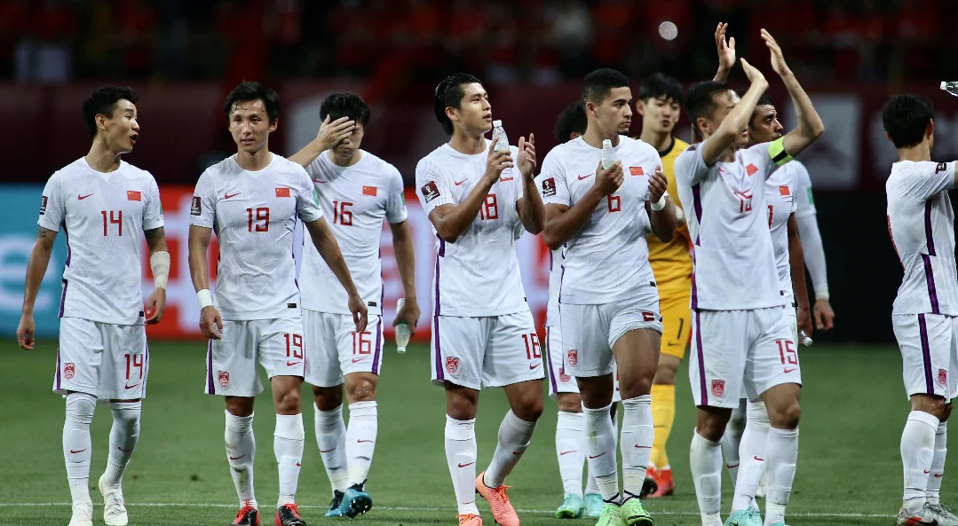 劲爆足球赛事让球迷们热血沸腾的简单介绍 劲爆足球赛事让球迷们热血沸腾的简单介绍