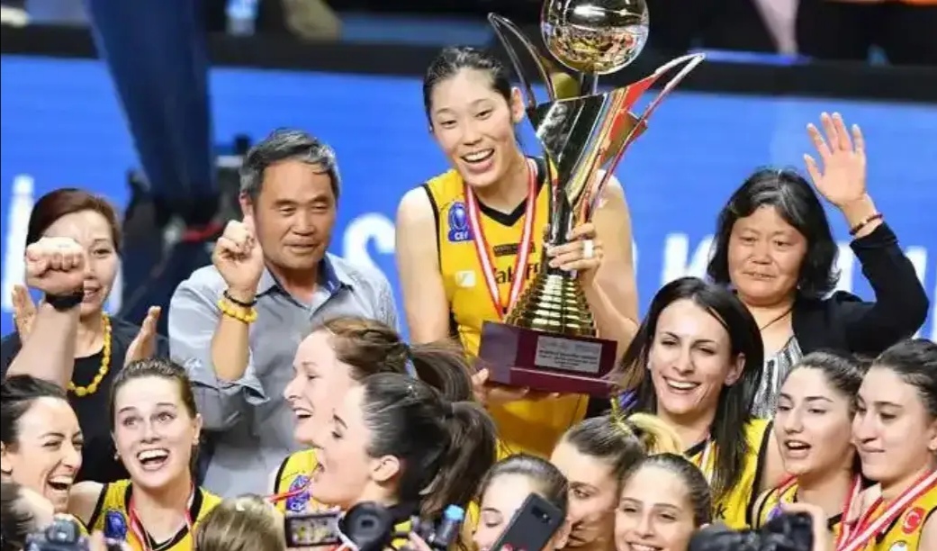 开云体育-拉脱维亚女排高水平比赛-夺得冠军的简单介绍