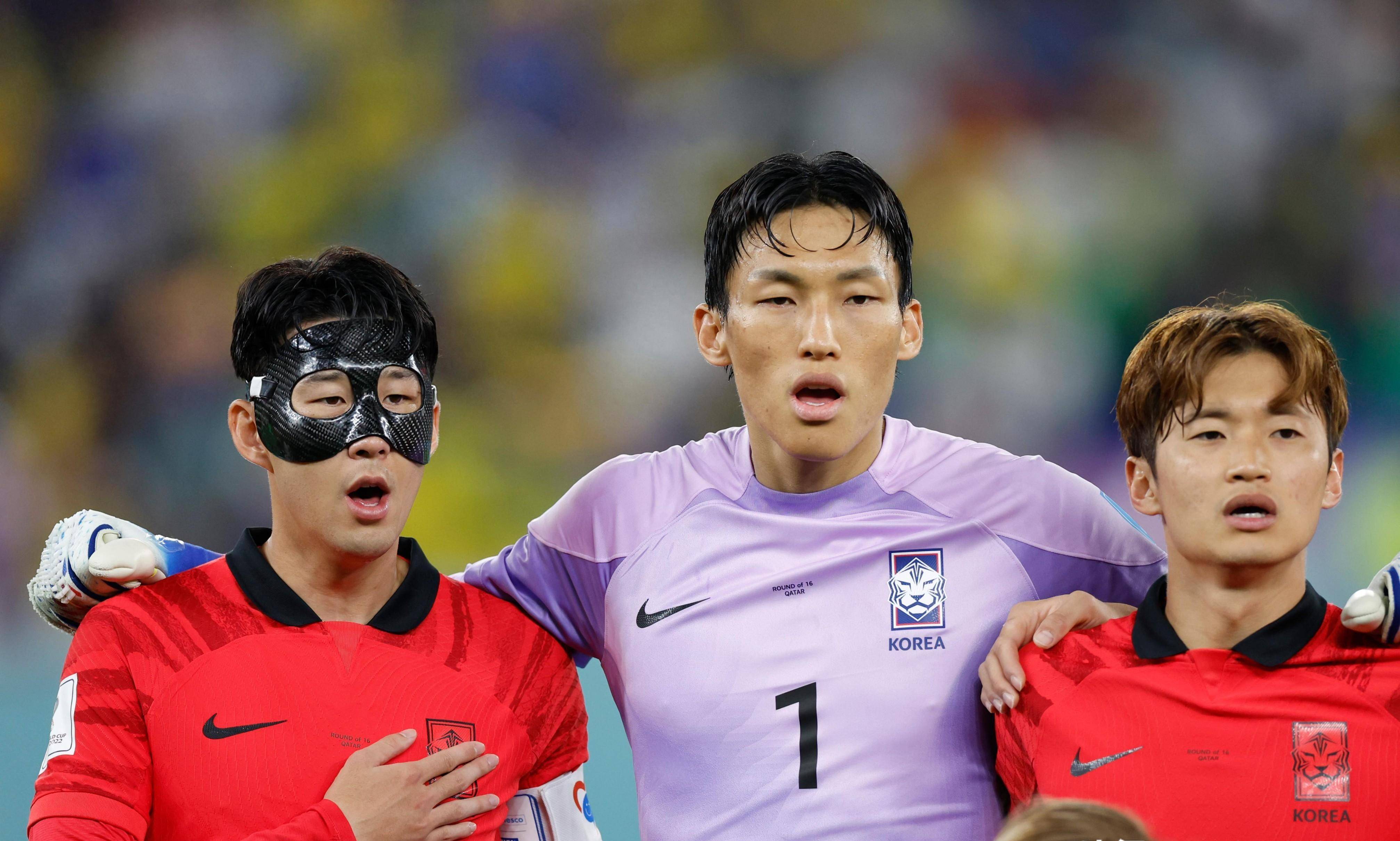 包含精彩足球盛宴:东亚球队在国际赛场上展现实力的词条 包含精彩足球盛宴:东亚球队在国际赛场上展现实力的词条