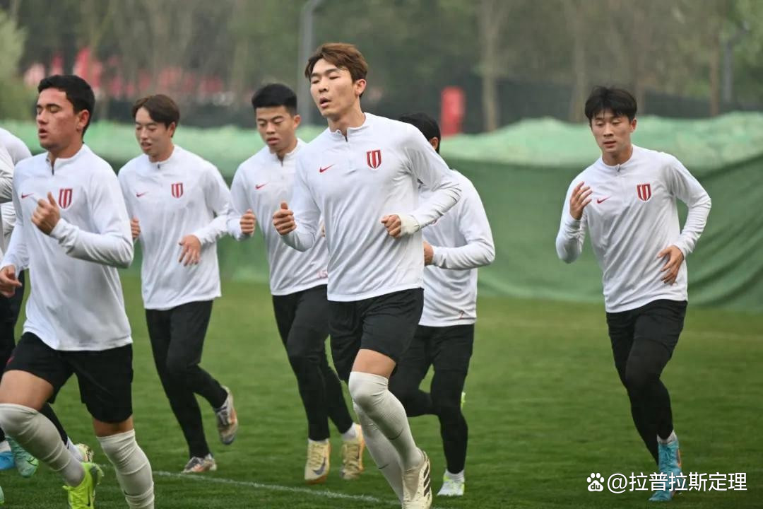 开云体育下载-备战决赛战役，球员实力暴露