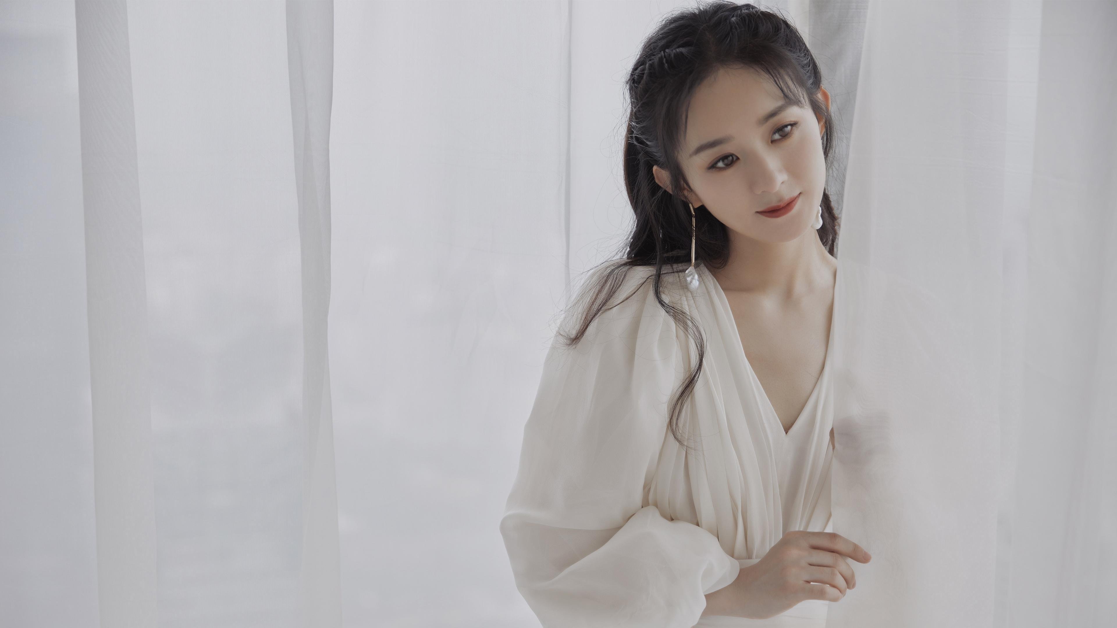 开云体育中国-当太阳升起时，一支球队的生死战与一个巨星的暗夜征程