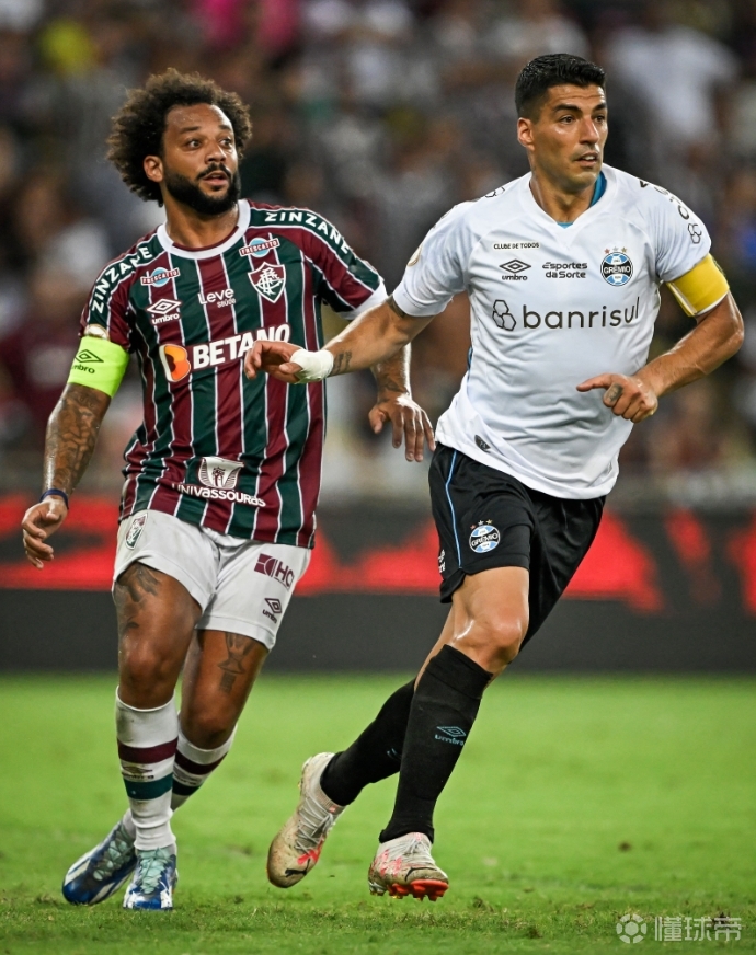 开云体育平台APP-西班牙对阵喀麦隆，苏亚雷斯攻防转换核心